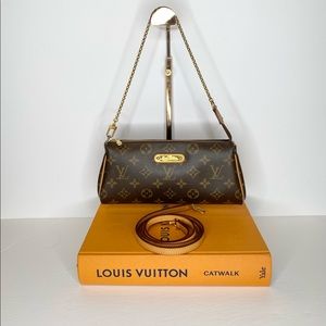 ❌❌sold out❌❌ monogram Eva clutch crossbody